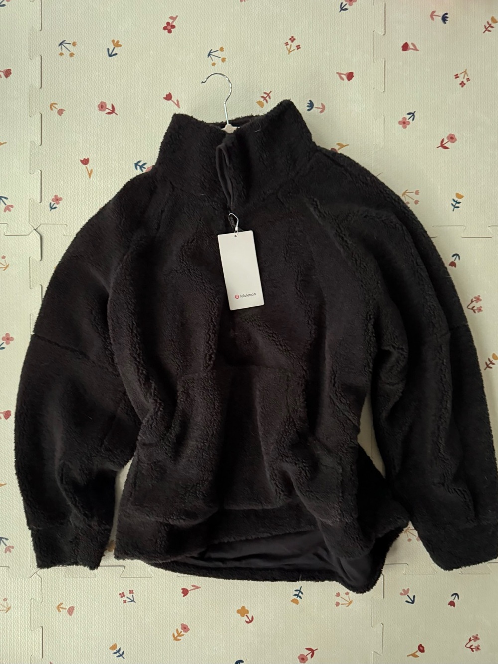 Lululemon Scuba Oversized Fleece Funnel-Neck in Black - Feels Like Sherpa